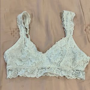 Aerie White Lace Bralette Size Large
